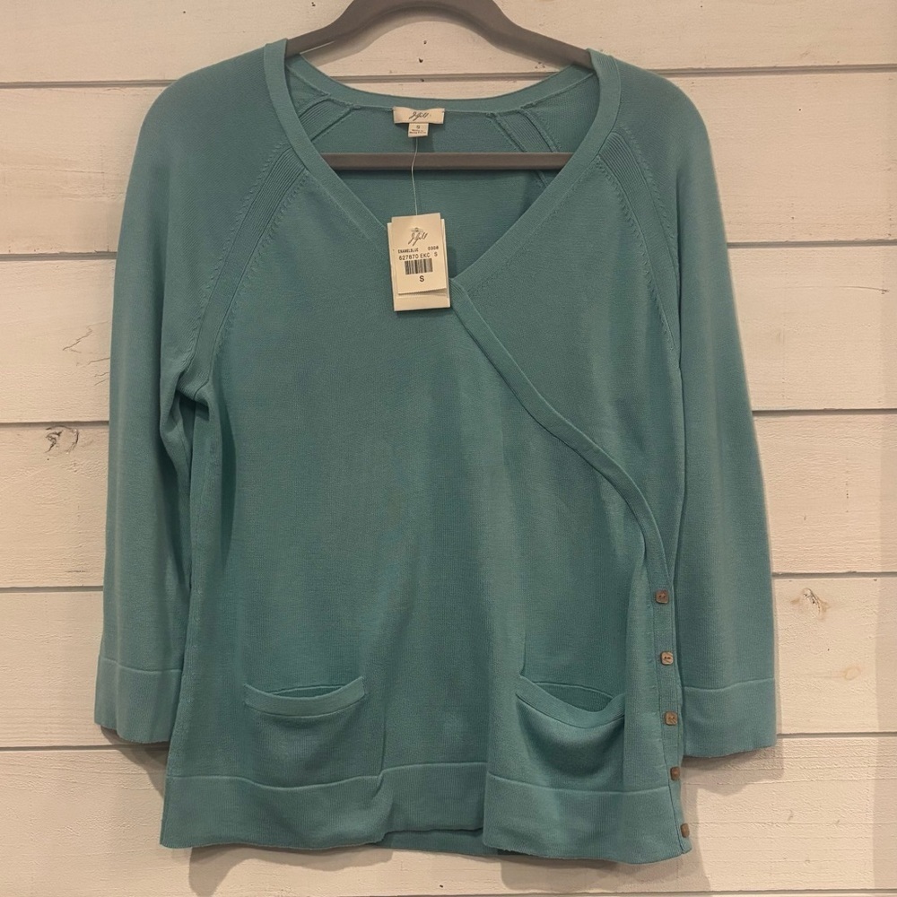 J. Jill NWT Enamel Blue top with Button Details in size small 100% cotton